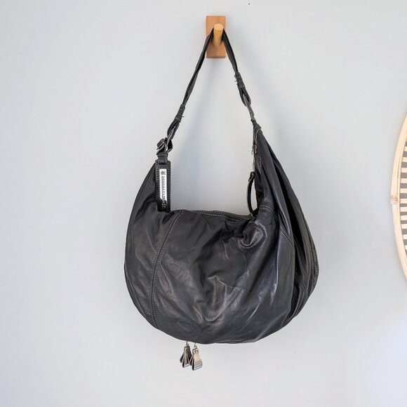 BCBGMAXAZRIA Black Buttery Soft Leather Hobo Purse, Expandable, Medium - Picture 1 of 8